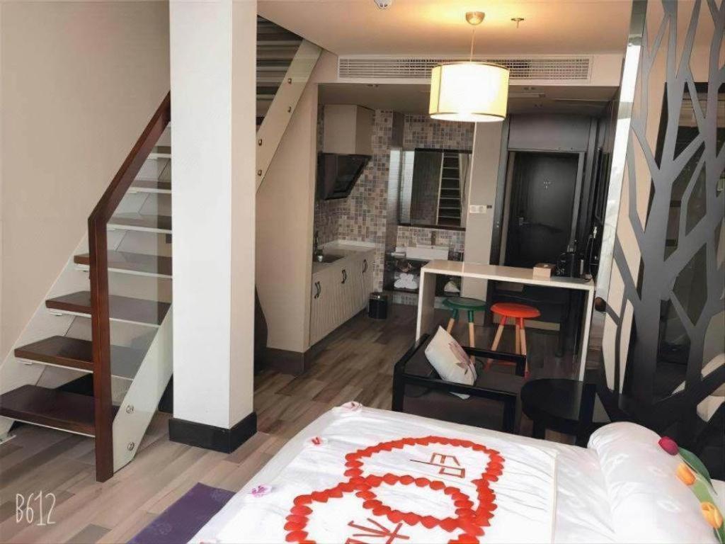 Jinjiang Metropolo Hotel - Liyang Tianmu Lake Changzhou  Exteriör bild