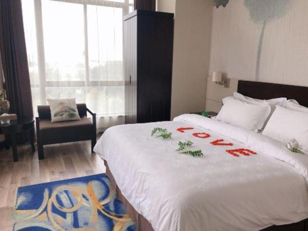 Jinjiang Metropolo Hotel - Liyang Tianmu Lake Changzhou  Exteriör bild